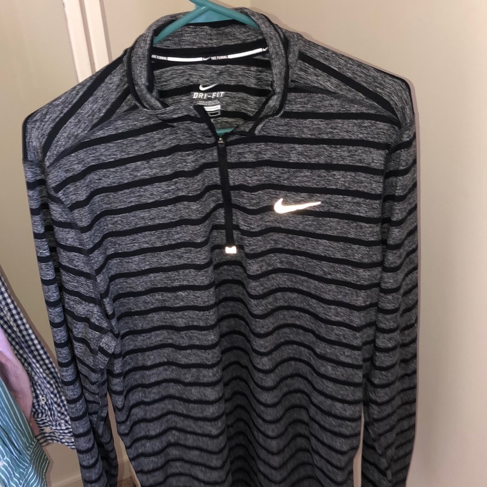 Nike Mens L warm running quarter zip